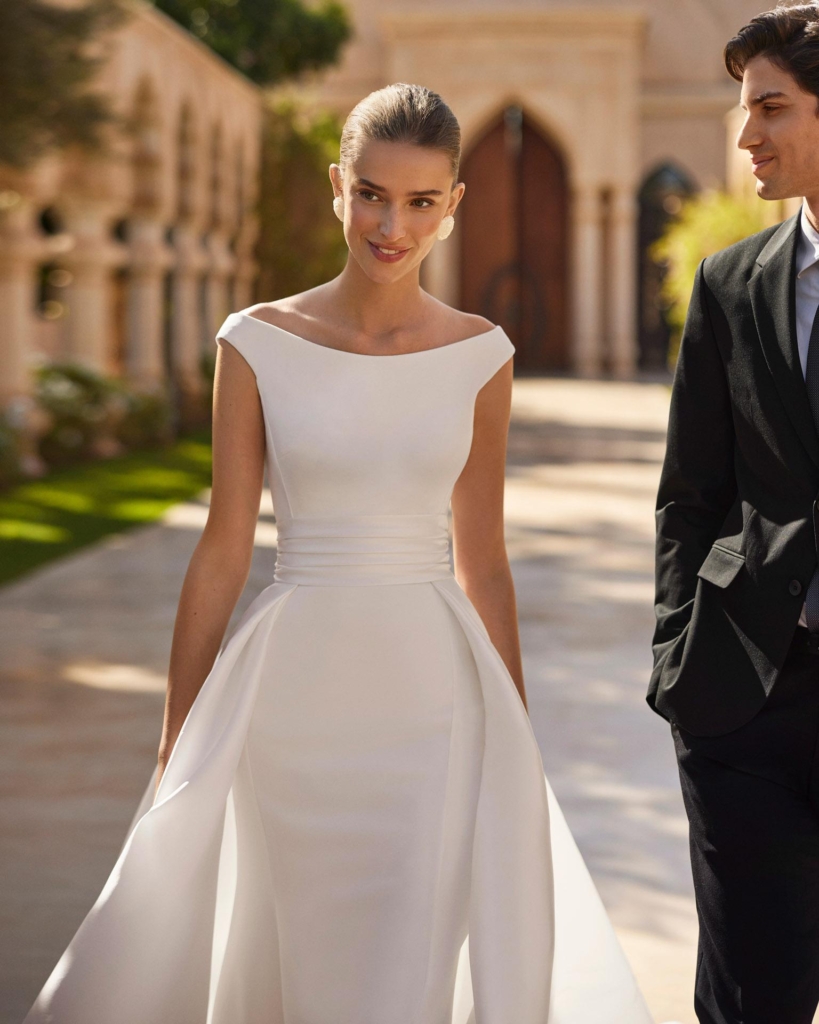 I trend più affascinanti delle Collezioni Sposa 2026 che potrai scoprire di persona nella nostra boutique interpretati da abiti da sogno.